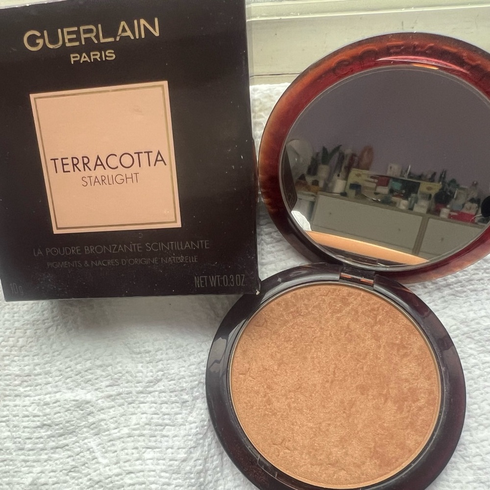 Guerlain Terracotta Starlight Bronzing Powder ( Gently used )